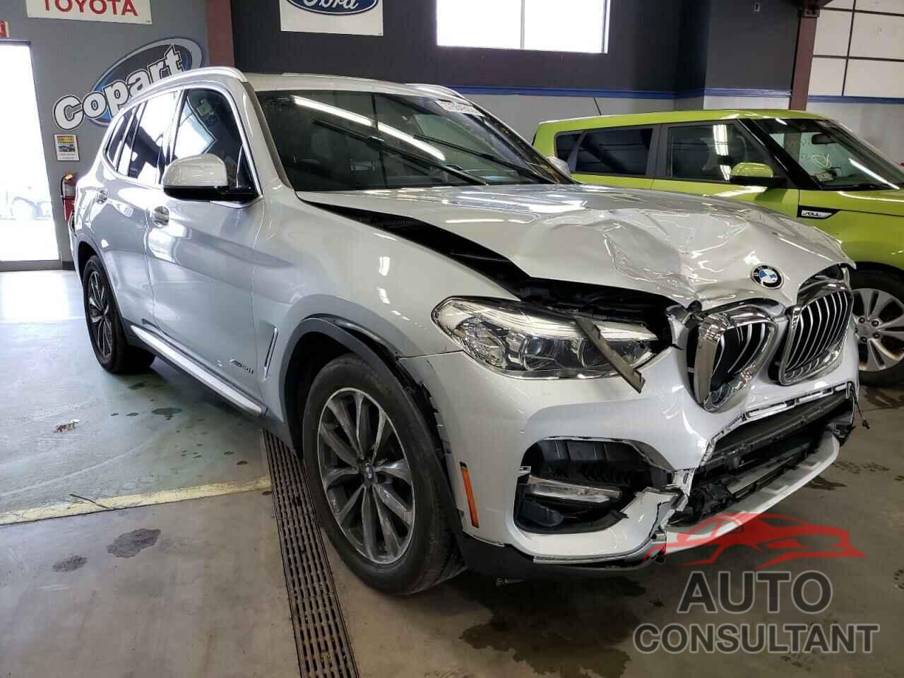 BMW X3 2018 - 5UXTR9C5XJLD66497