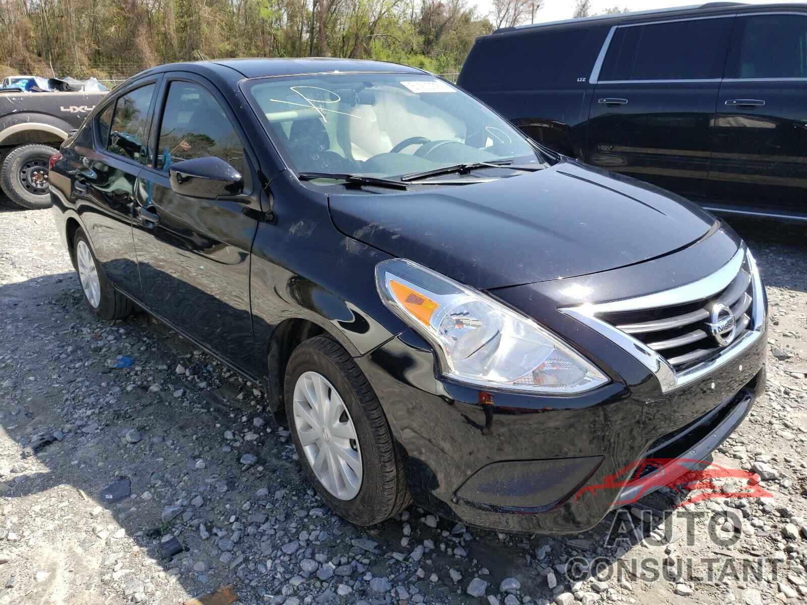 NISSAN VERSA 2019 - 3N1CN7AP2KL815120