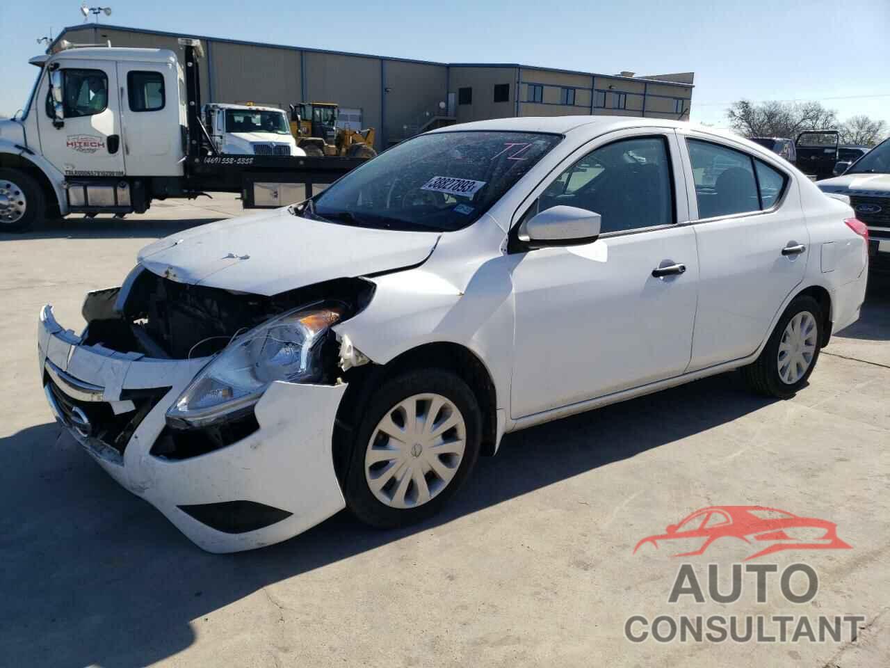 NISSAN VERSA 2018 - 3N1CN7AP9JL813637