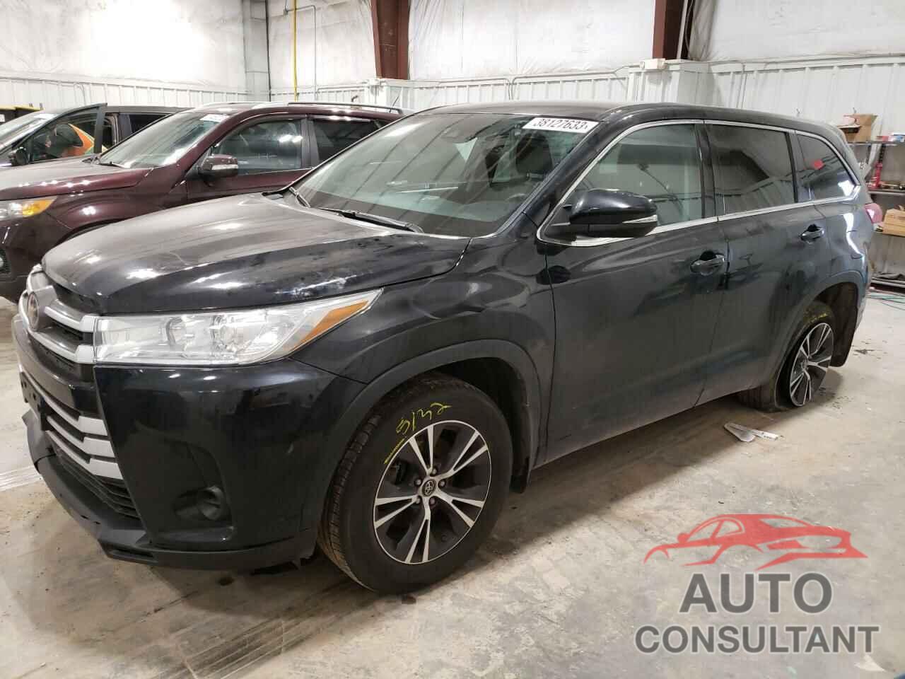 TOYOTA HIGHLANDER 2018 - 5TDBZRFH1JS861900