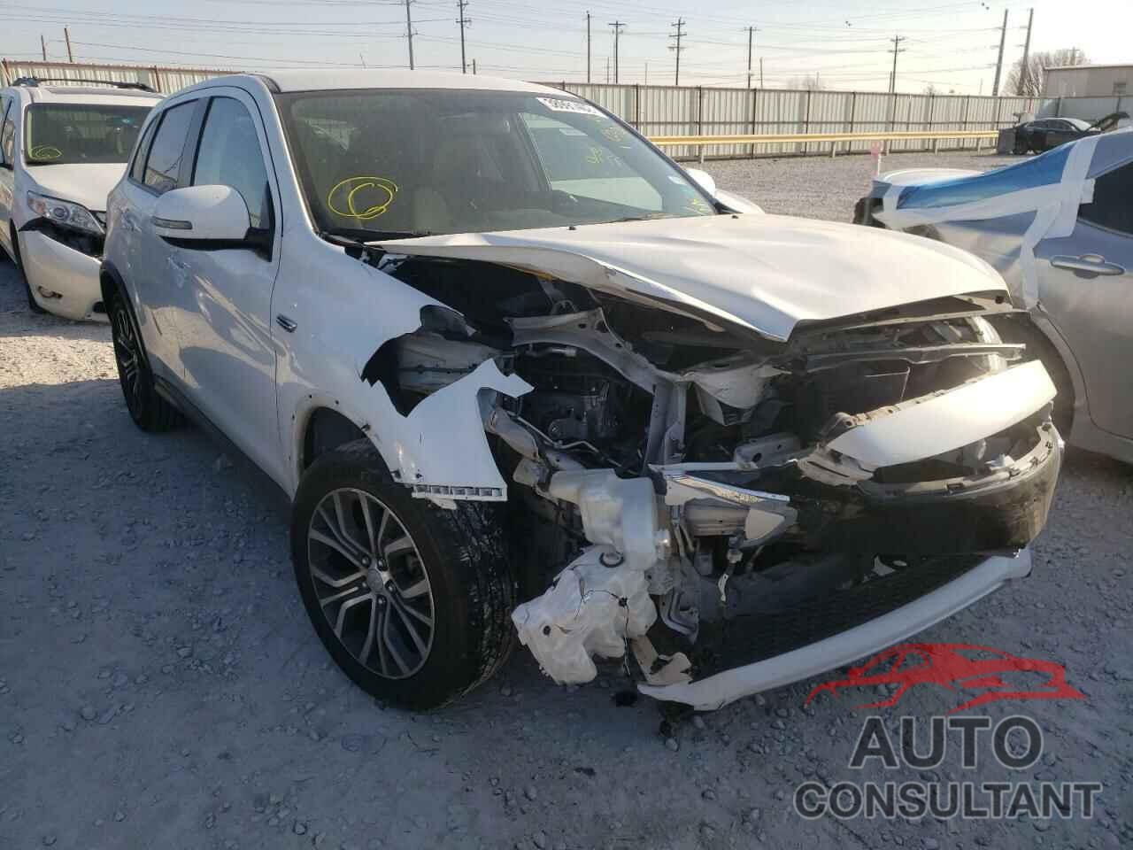 MITSUBISHI OUTLANDER 2019 - JA4AP4AU0KU023728