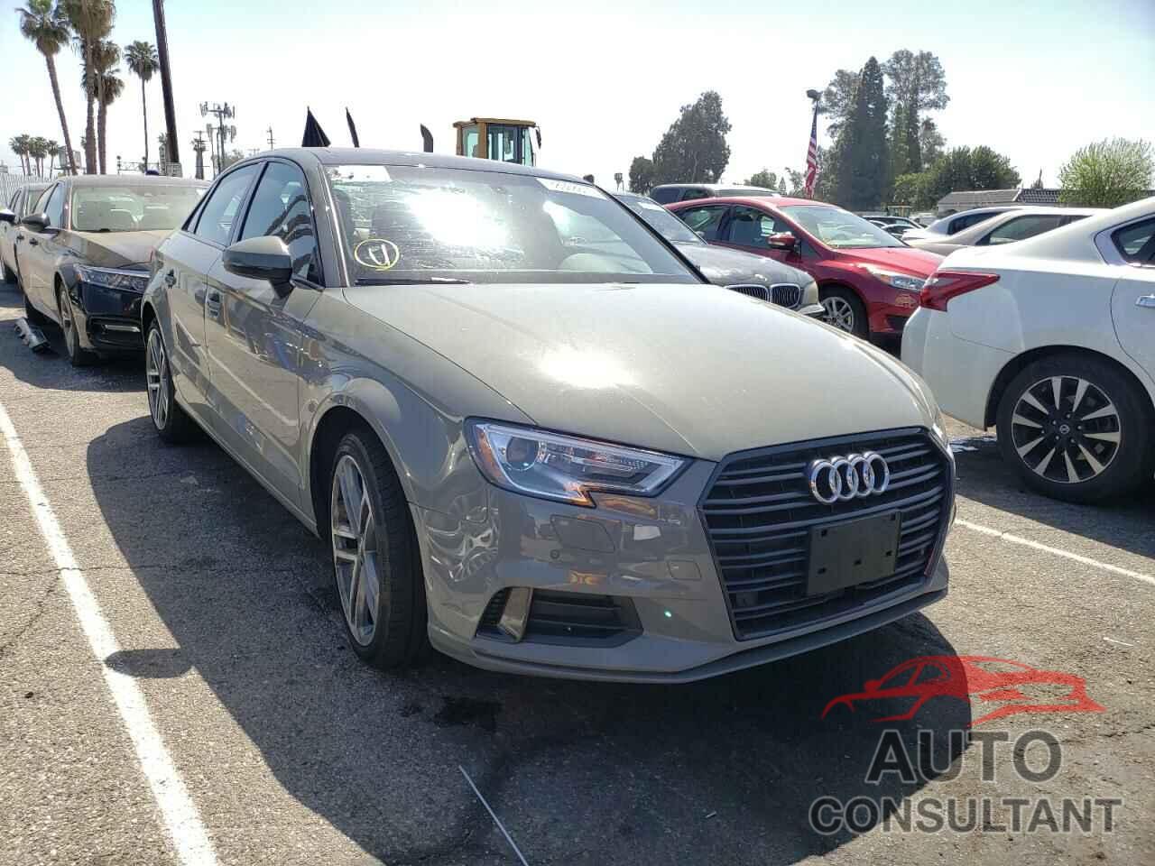 AUDI A3 2020 - WAUAUGFF7LA040035