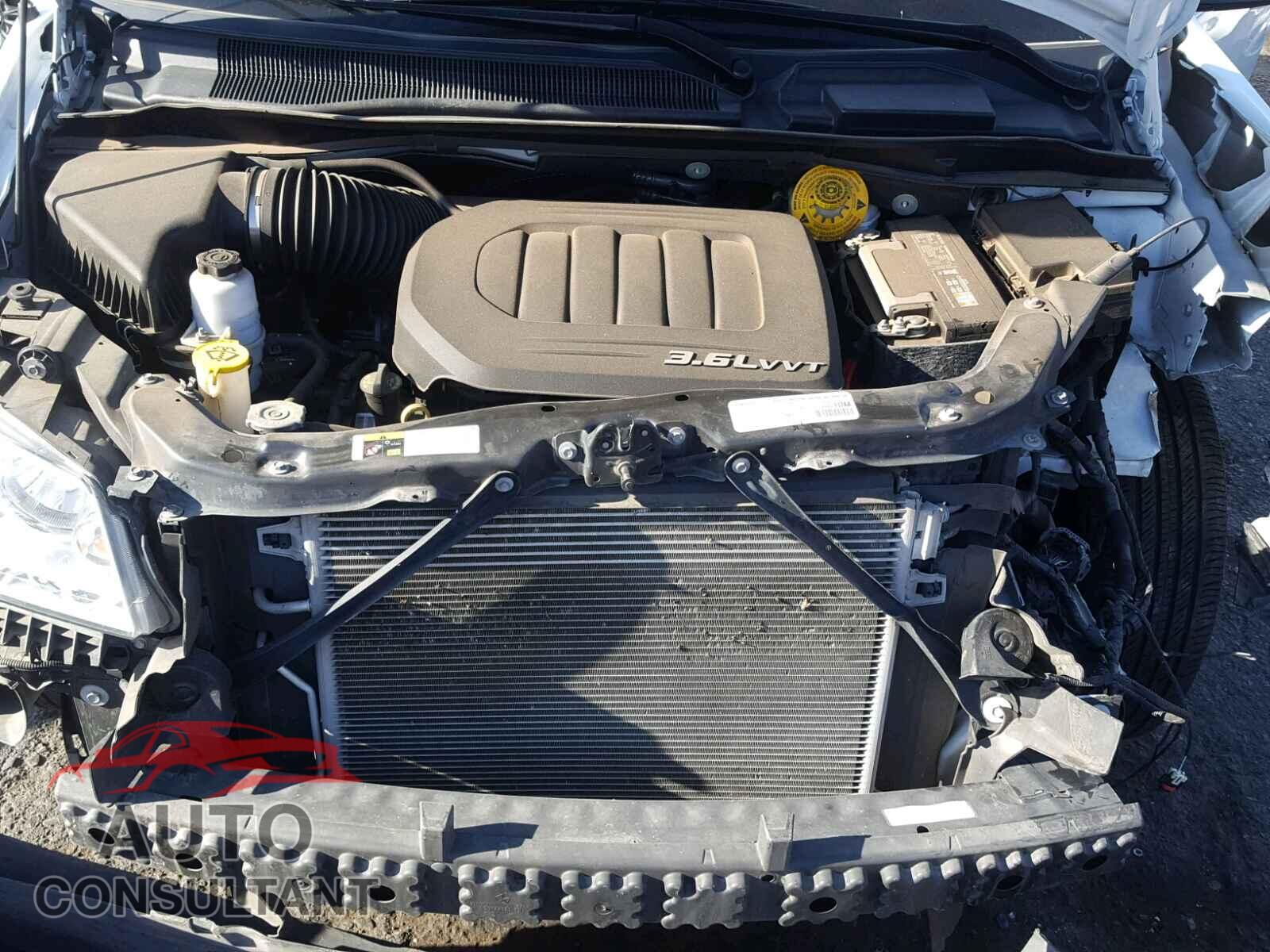 DODGE CARAVAN 2015 - 2C4RDGCG3FR733669