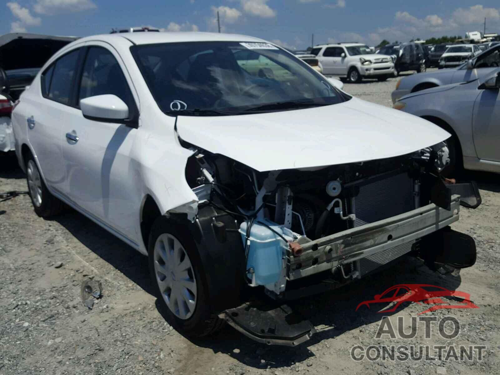NISSAN VERSA 2017 - 3N1CN7AP6HL863633