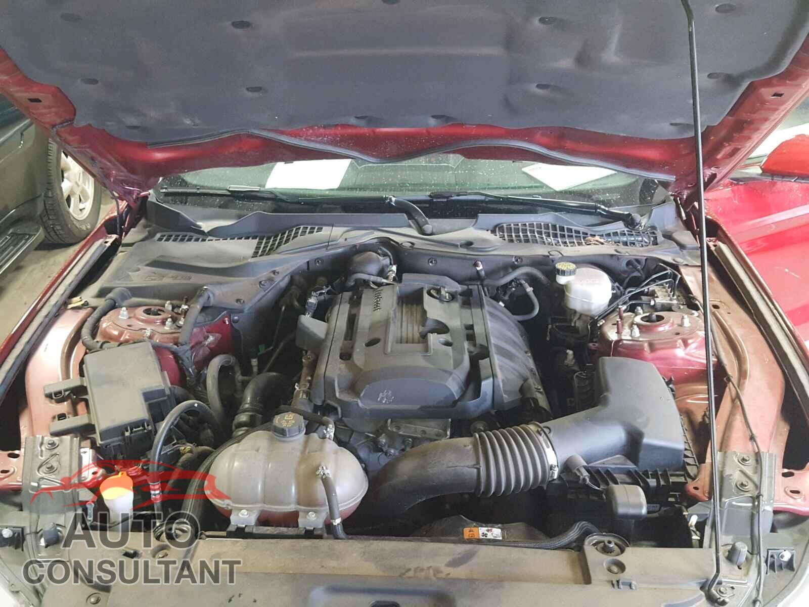 FORD MUSTANG 2015 - 1FA6P8TH0F5378360