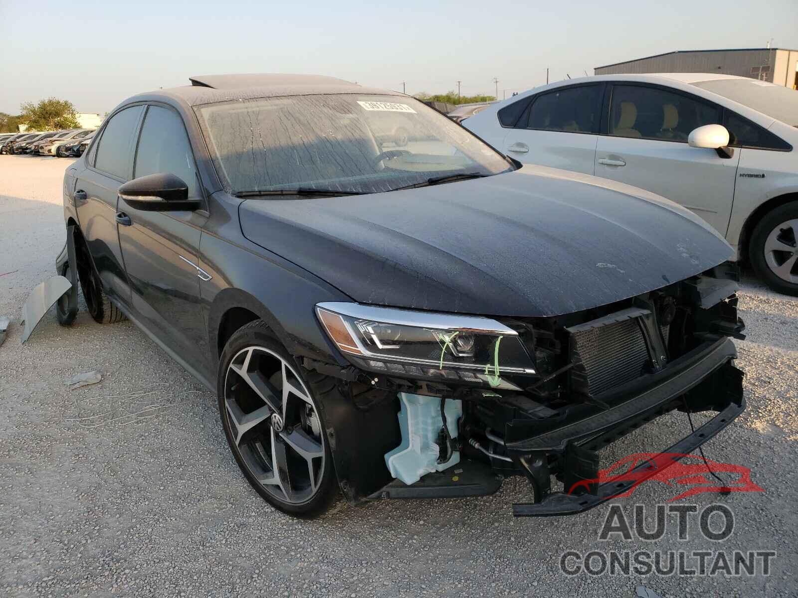 VOLKSWAGEN PASSAT 2020 - 1VWMA7A34LC015150