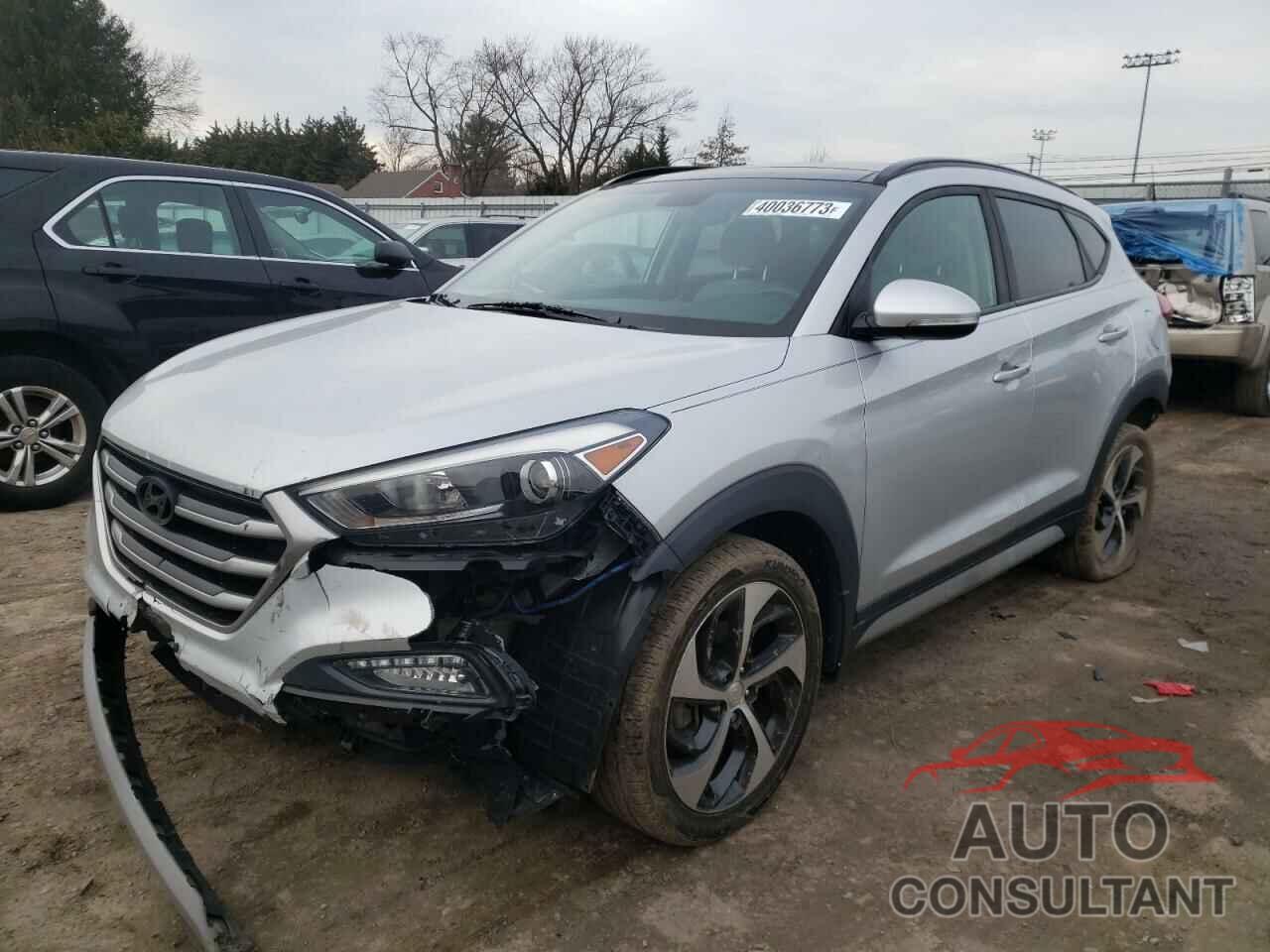 HYUNDAI TUCSON 2018 - KM8J33A23JU742864
