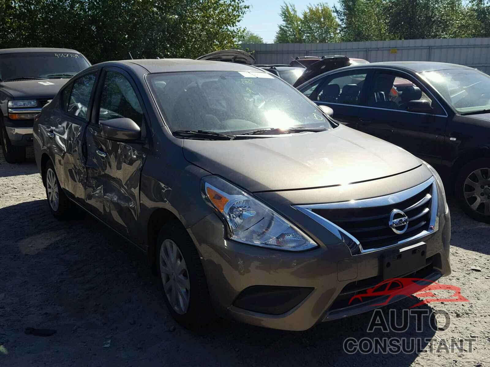 NISSAN VERSA 2015 - 3N1CN7AP0FL892462
