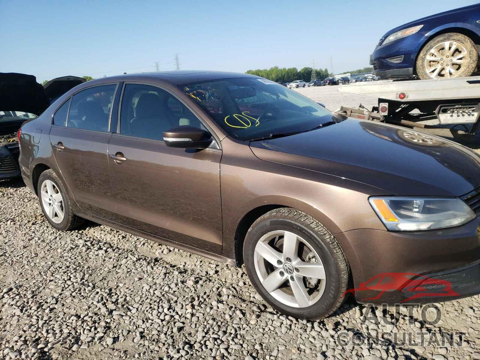 VOLKSWAGEN JETTA 2012 - 3VWLL7AJ6CM331846