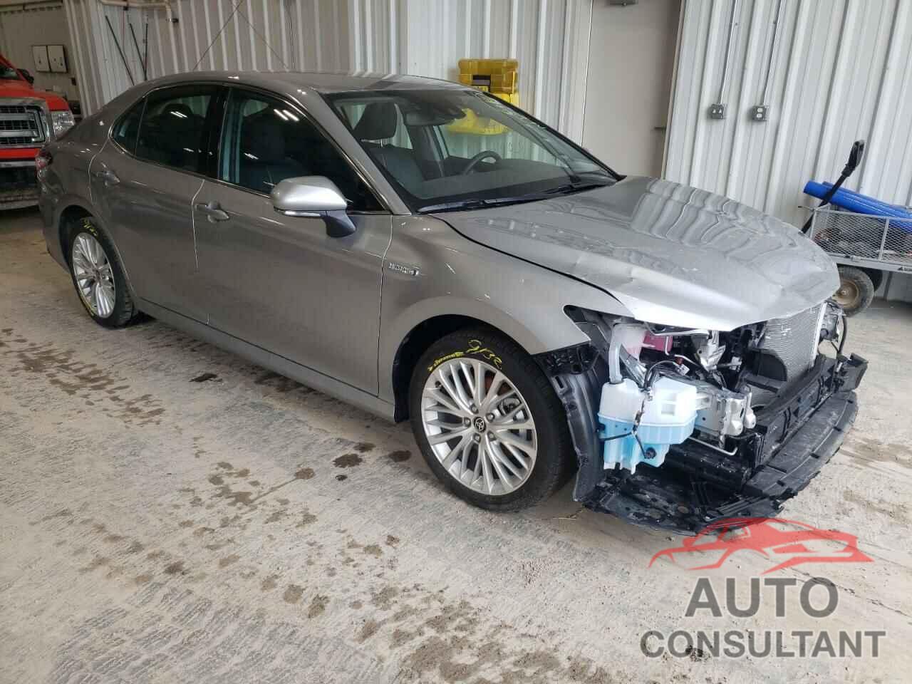 TOYOTA CAMRY 2020 - 4T1F31AK0LU537936