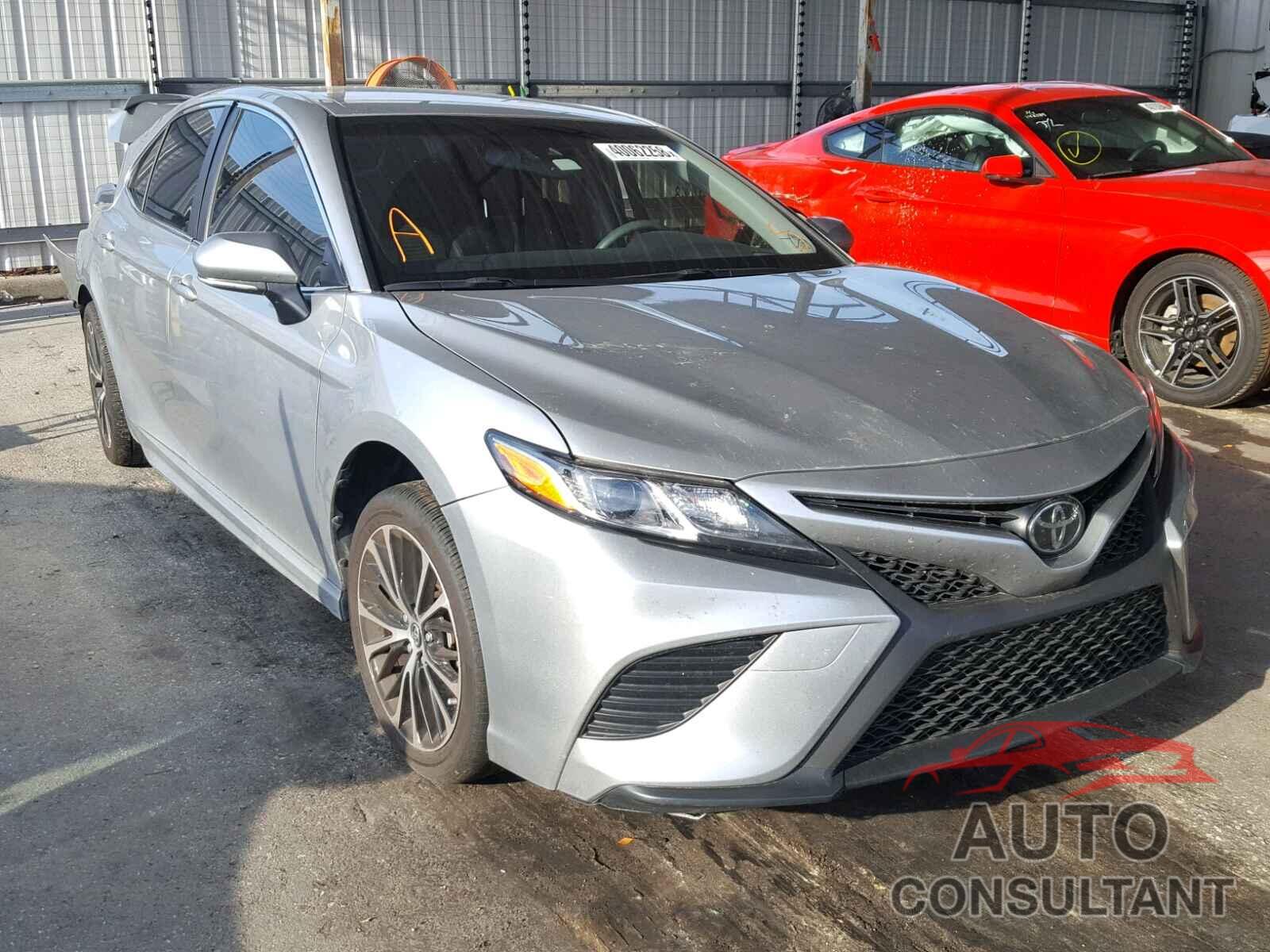 TOYOTA CAMRY 2018 - JTNB11HK2J3024264