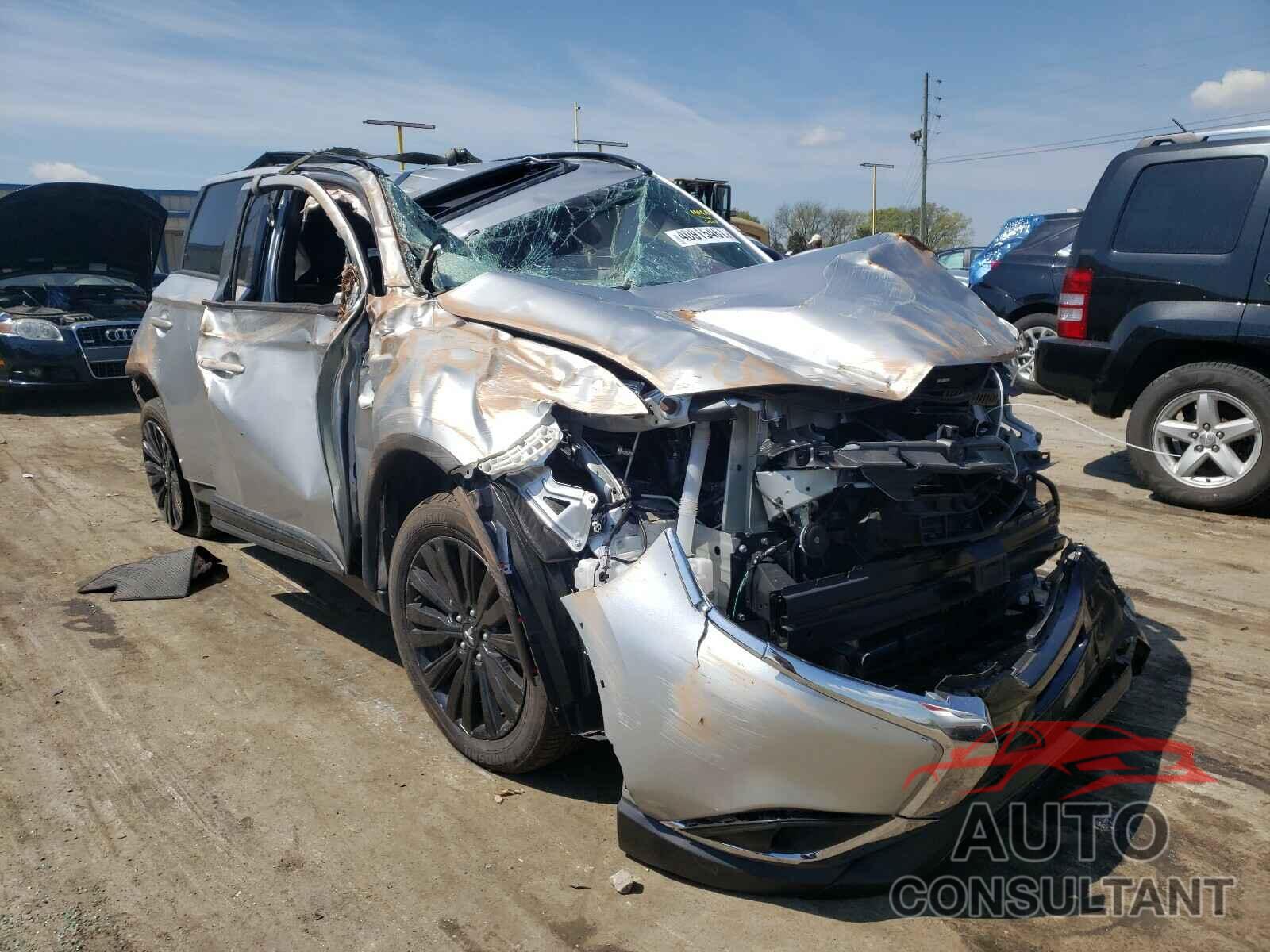 MITSUBISHI OUTLANDER 2020 - JA4AD3A37LJ000878