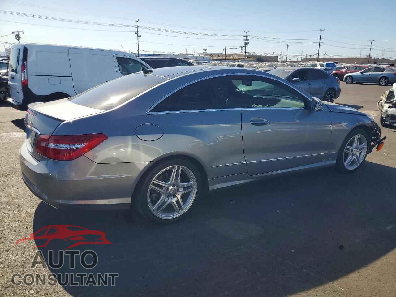 MERCEDES-BENZ E-CLASS 2011 - WDDKJ7CB8BF091861