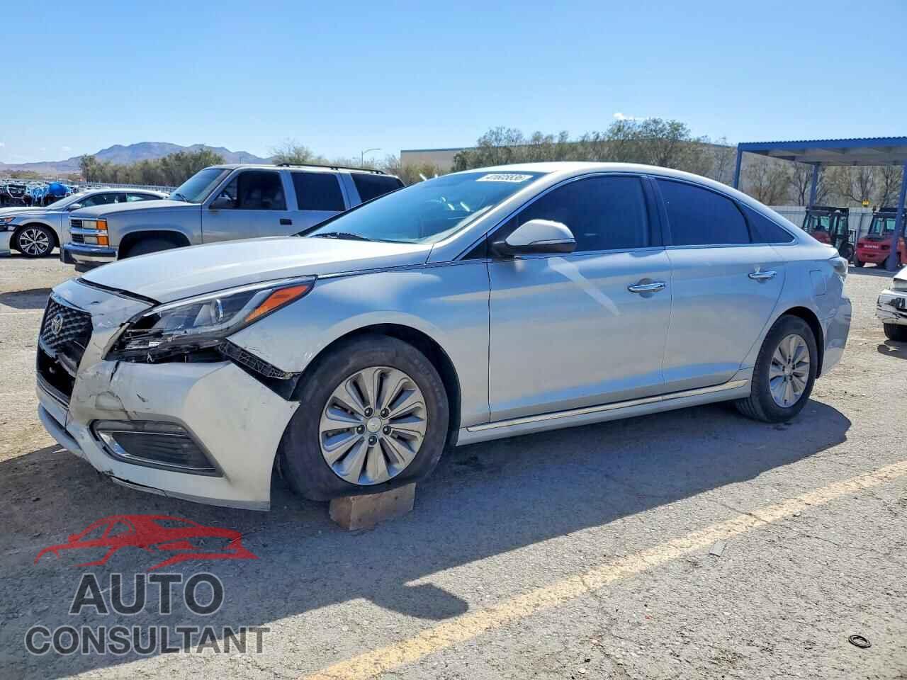HYUNDAI SONATA 2017 - KMHE24L1XHA044035