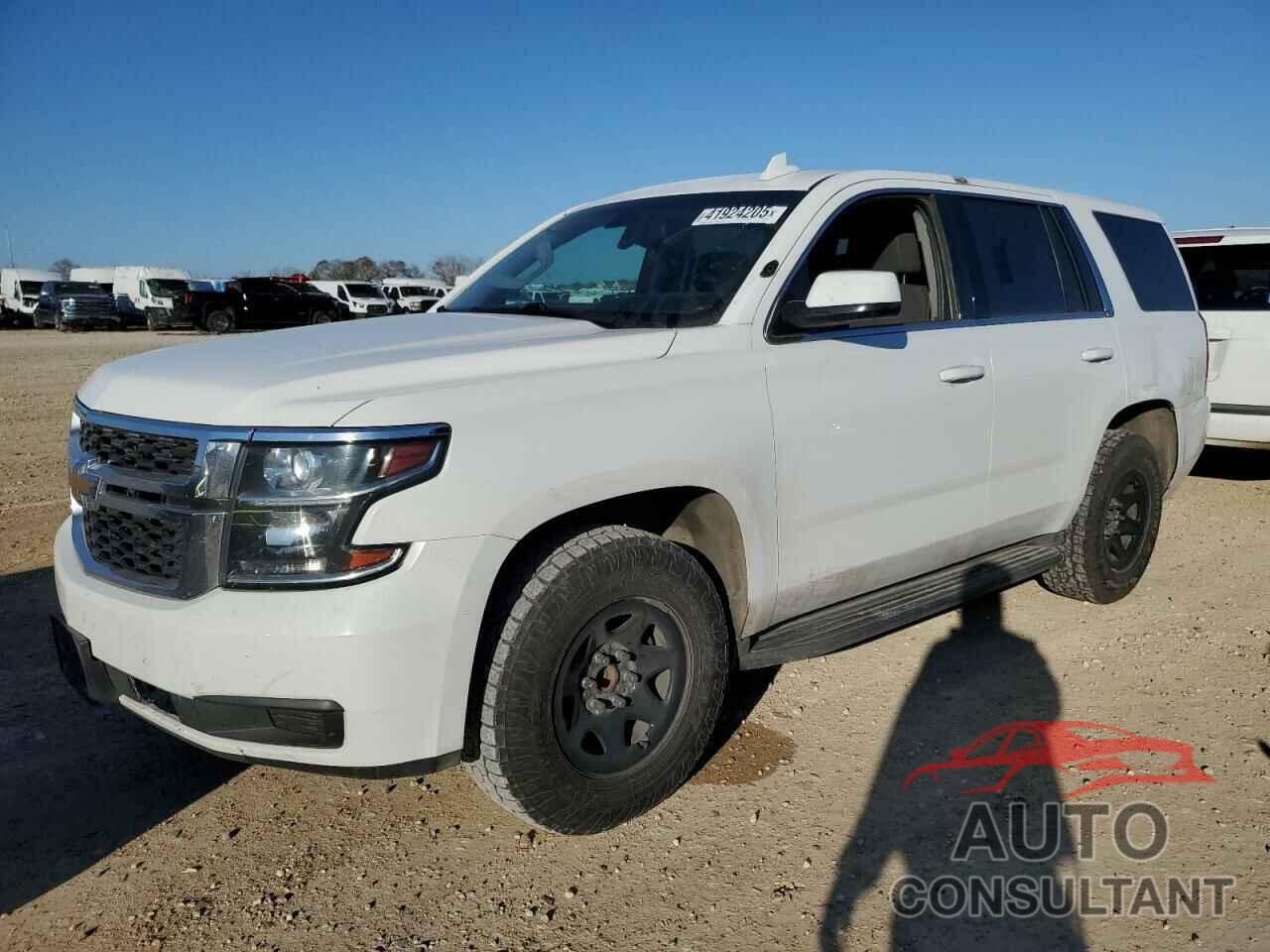 CHEVROLET TAHOE 2015 - 1GNLC2ECXFR685655