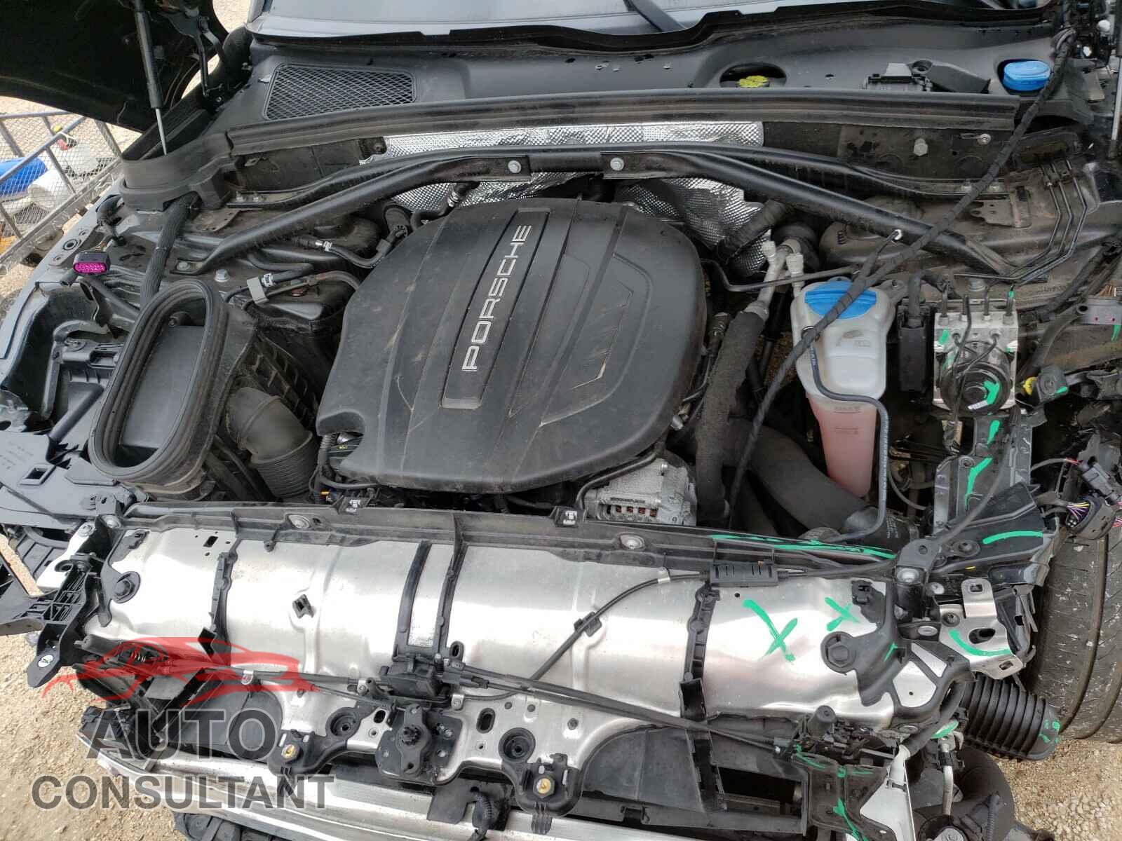 PORSCHE MACAN 2017 - WP1AA2A54HLB02093