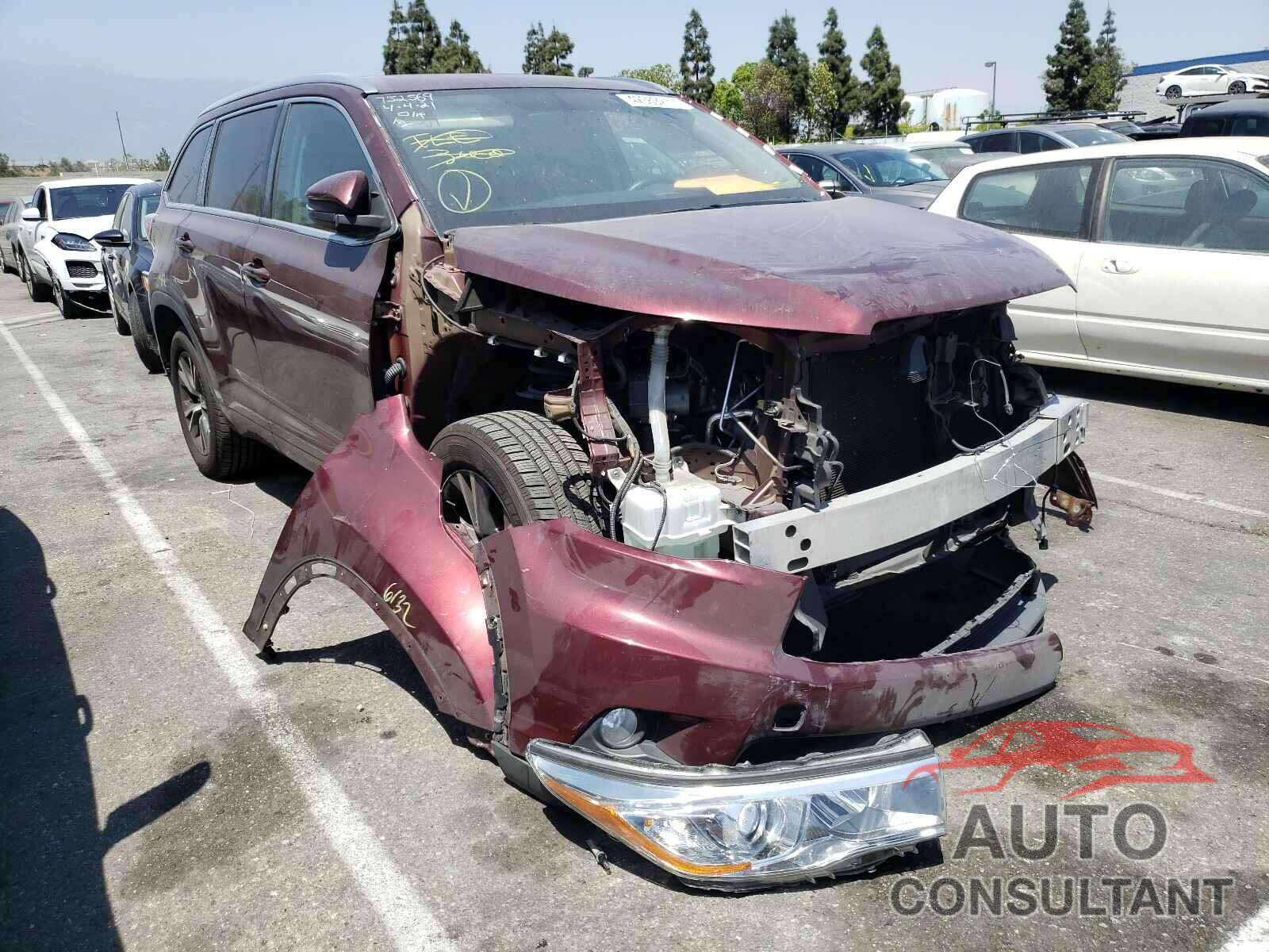 TOYOTA HIGHLANDER 2016 - 5TDKKRFH5GS164131