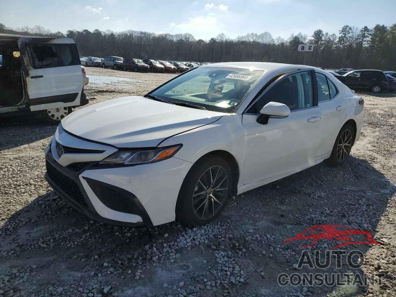 TOYOTA CAMRY 2022 - 4T1G11AK1NU712885