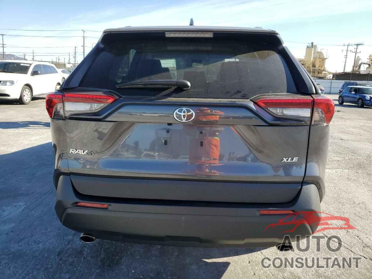 TOYOTA RAV4 2022 - 2T3W1RFV8NW206412
