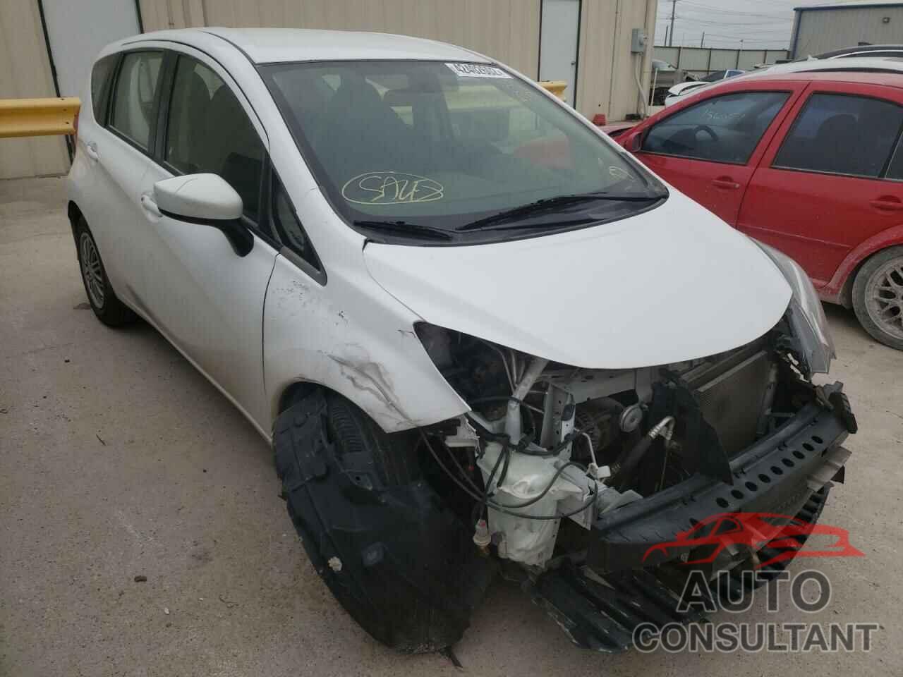 NISSAN VERSA 2018 - 3N1CE2CP2JL360381