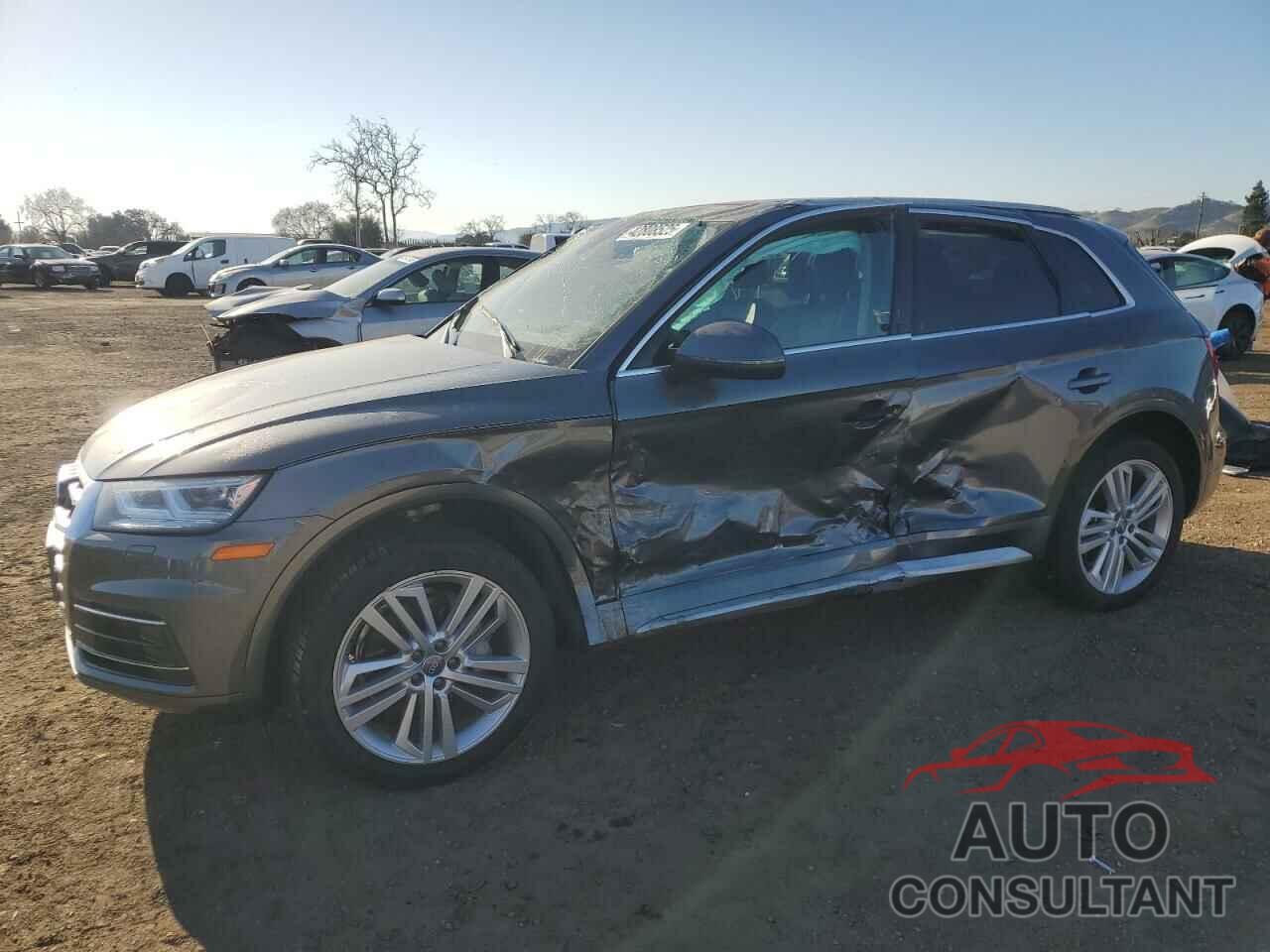 AUDI Q5 2018 - WA1BNAFY9J2117766