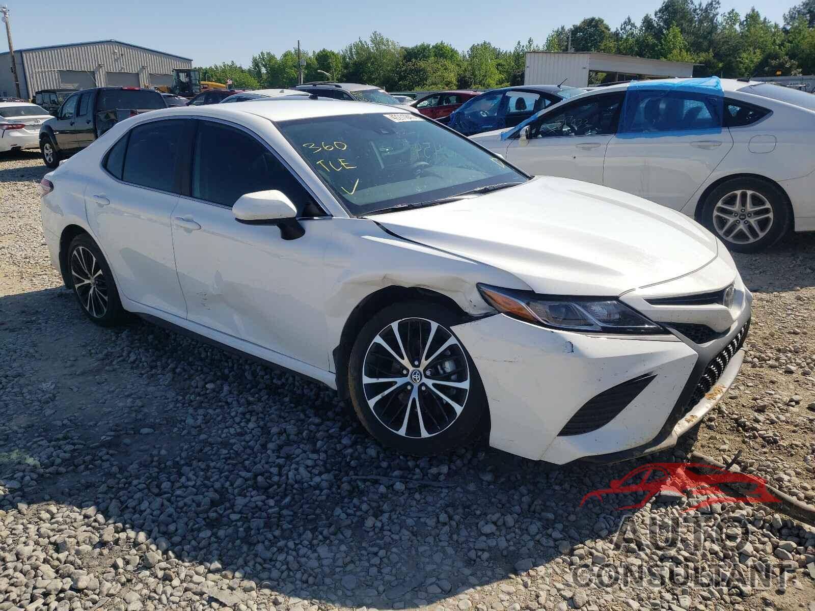 TOYOTA CAMRY 2020 - 4T1G11AK1LU384073
