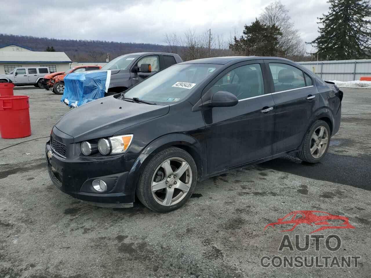 CHEVROLET SONIC 2012 - 1G1JE5SH9C4147669