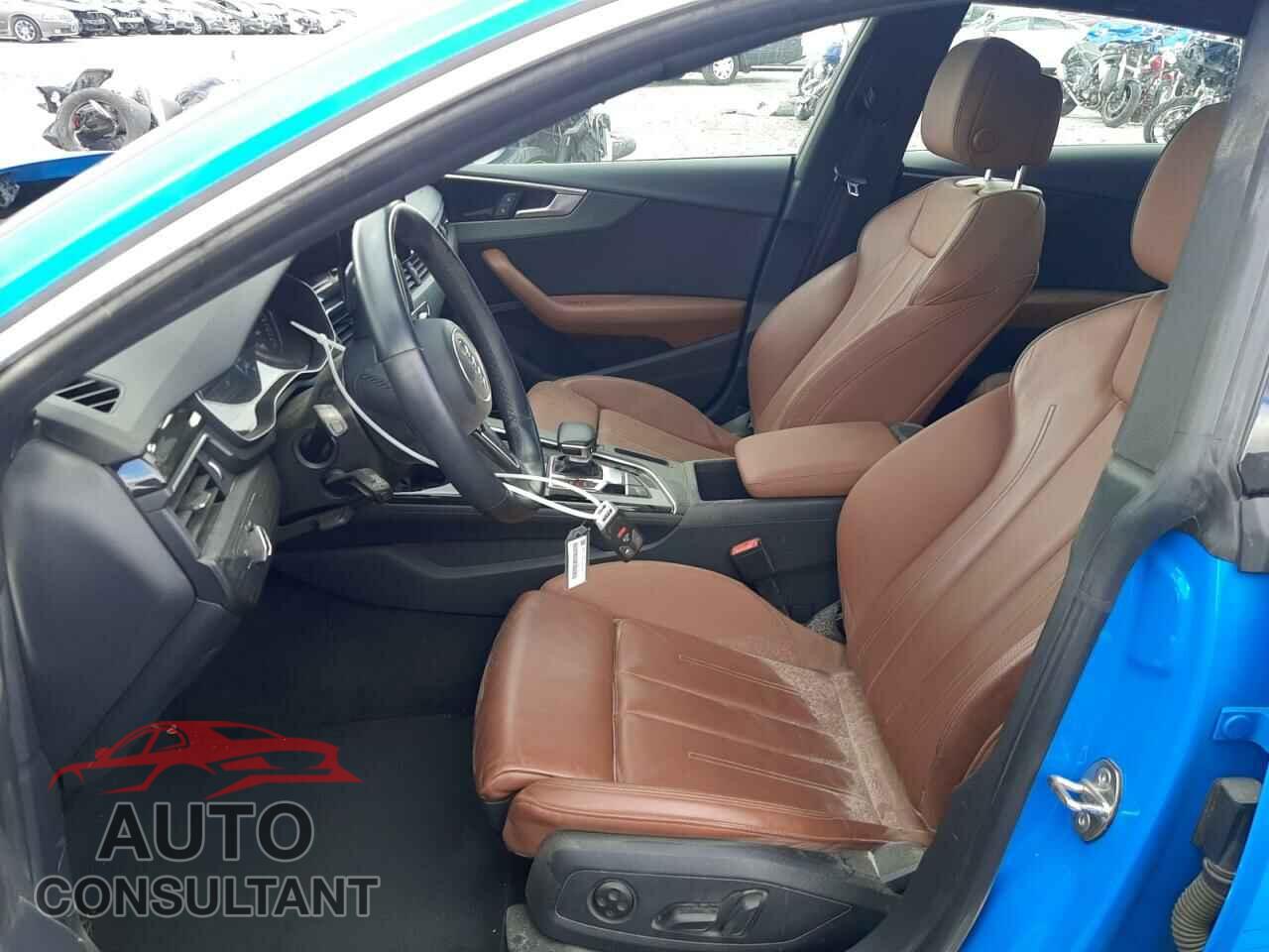 AUDI A5 2021 - WAUDACF52MA010464