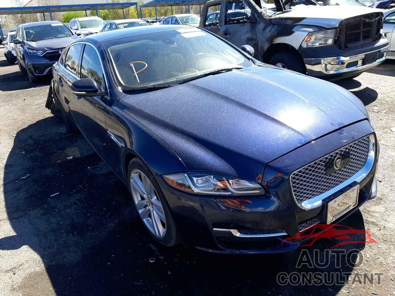 JAGUAR XJ 2017 - SAJWJ2GD4H8W04435