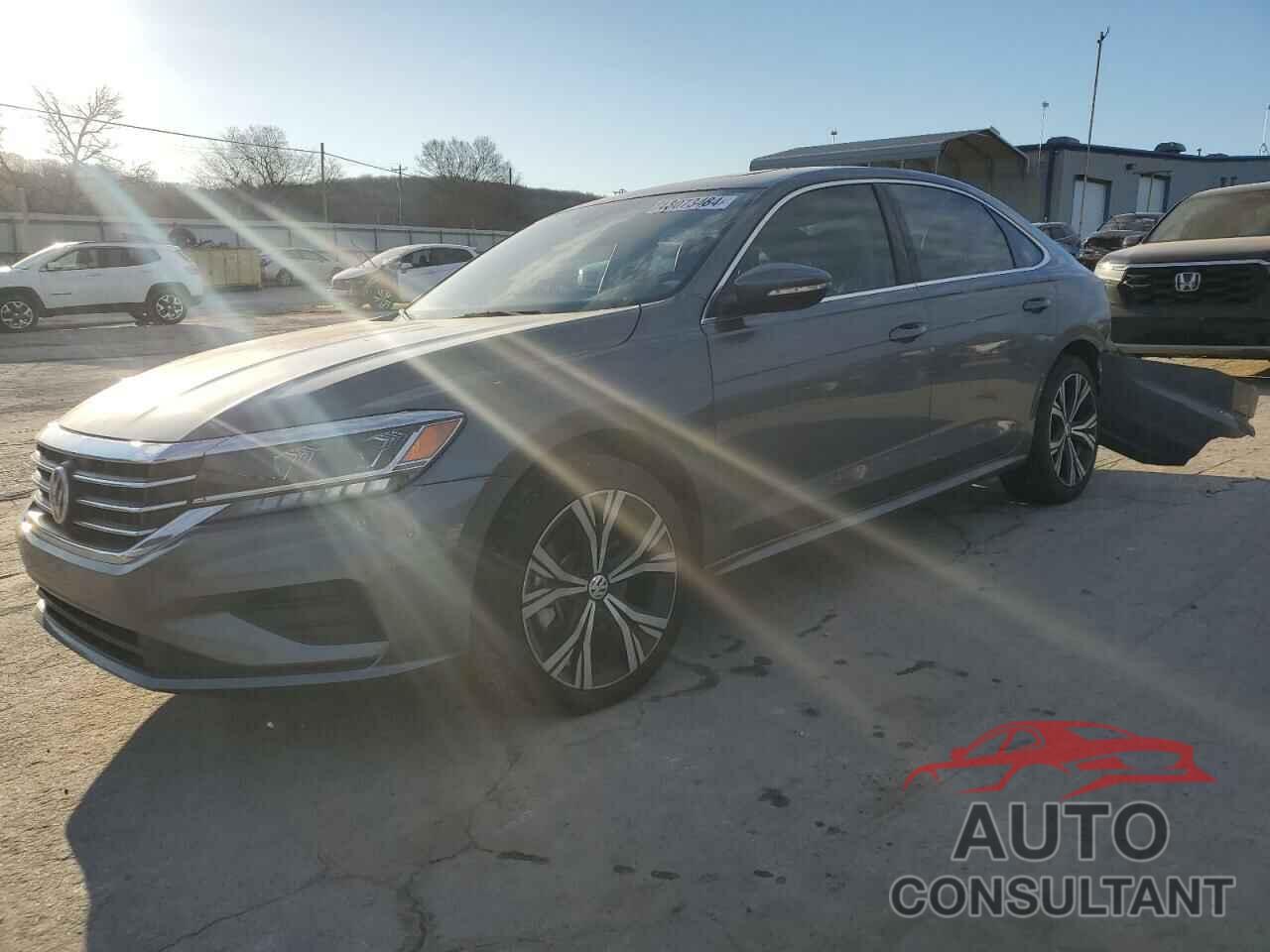 VOLKSWAGEN PASSAT 2021 - 1VWSA7A39MC002127