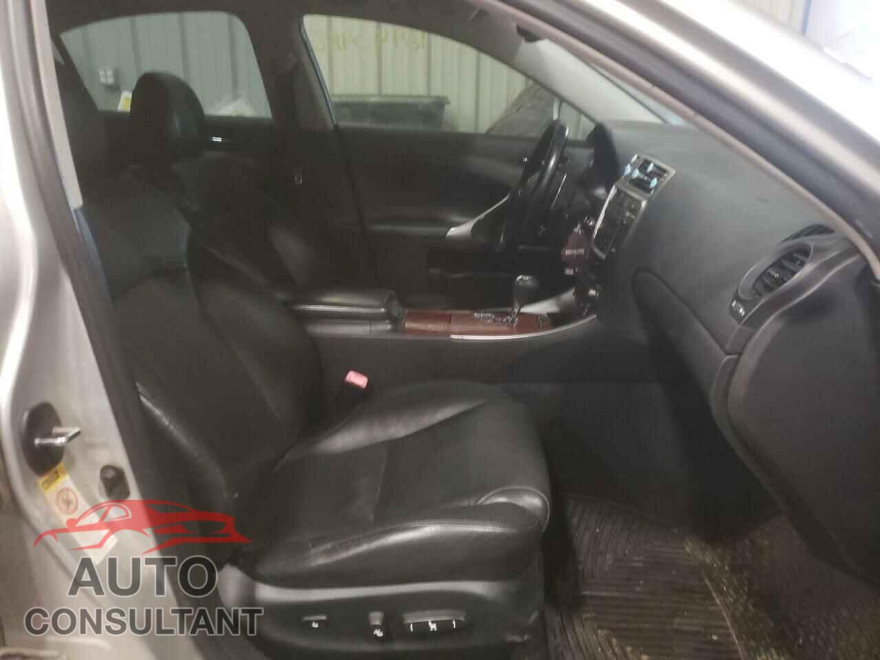 LEXUS IS 2007 - JTHCK262272010926