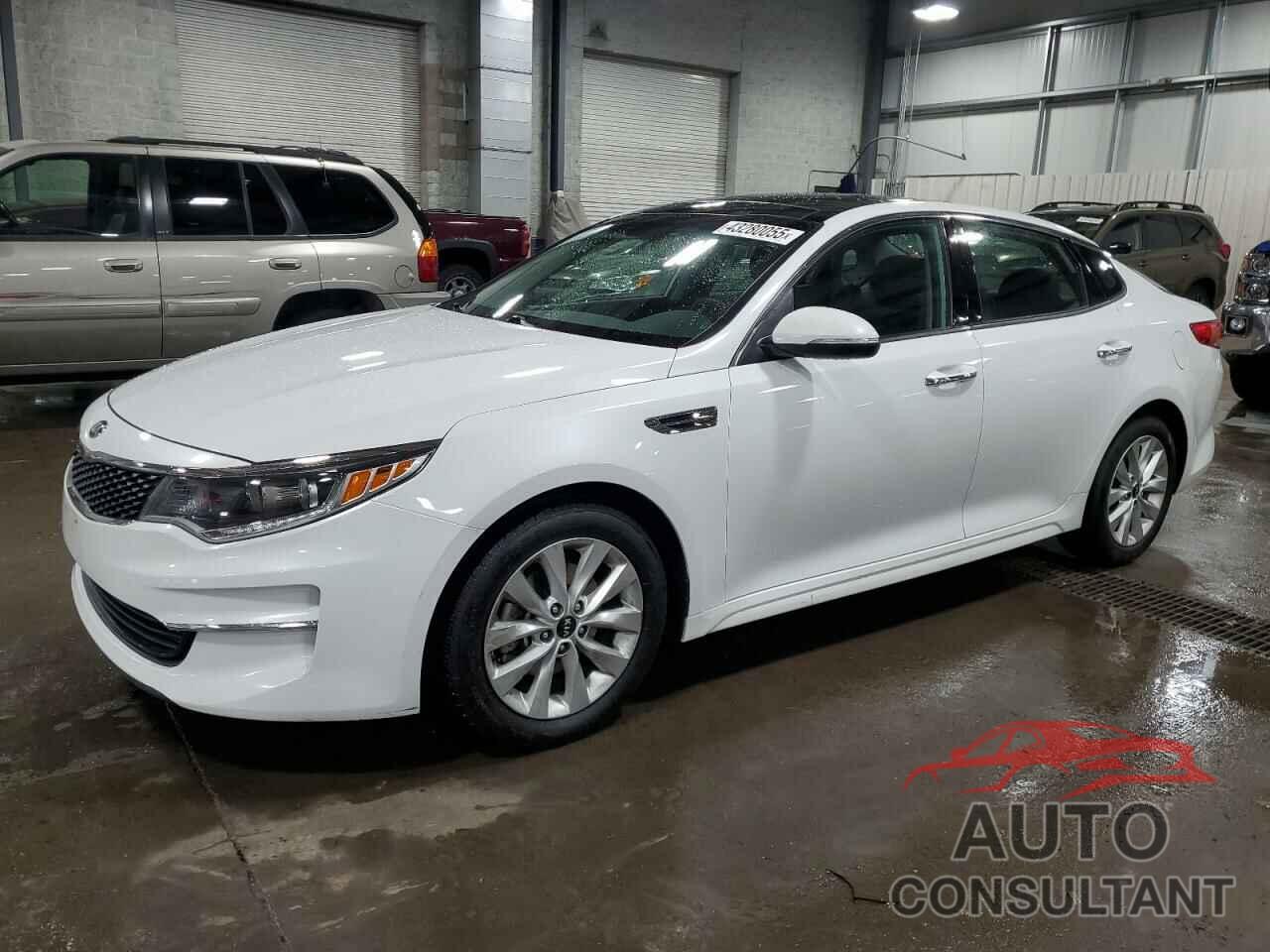KIA OPTIMA 2018 - 5XXGU4L34JG213596