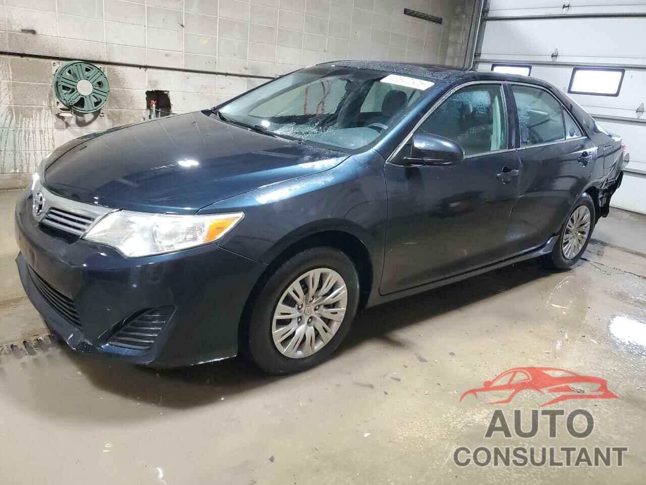 TOYOTA CAMRY 2013 - 4T4BF1FK9DR301095