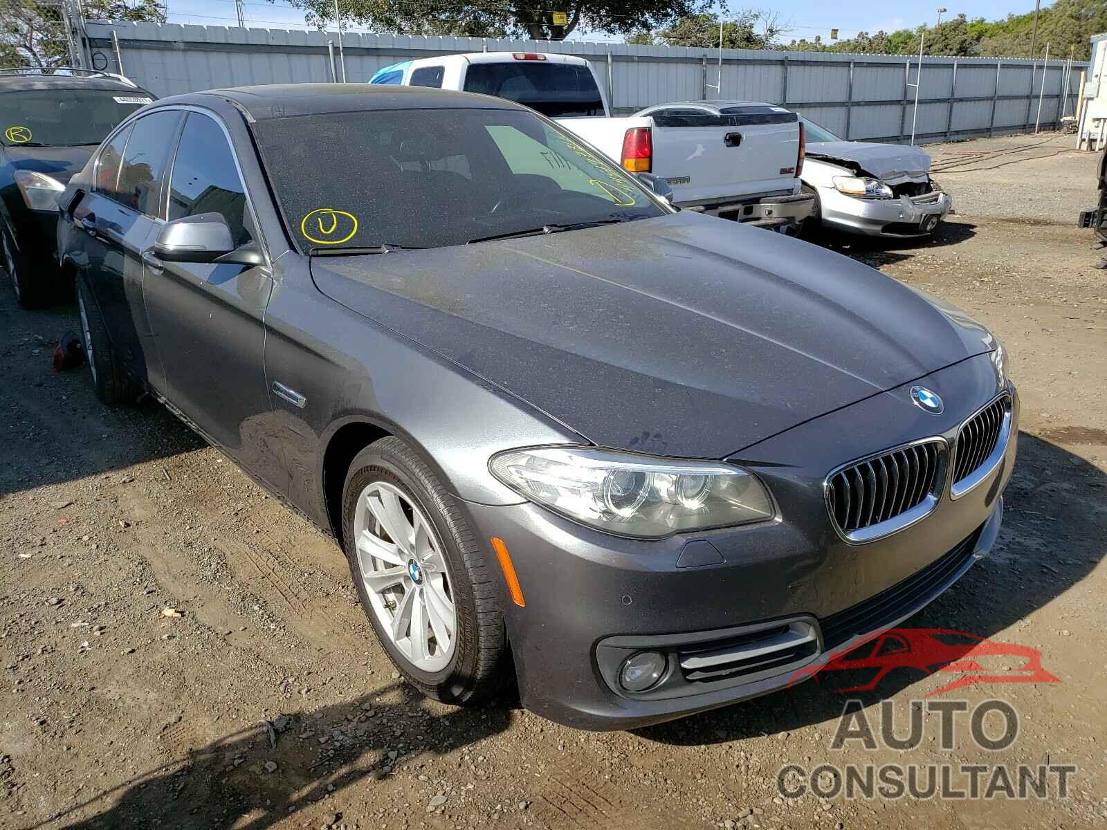 BMW 5 SERIES 2016 - WBA5A5C55GD526339