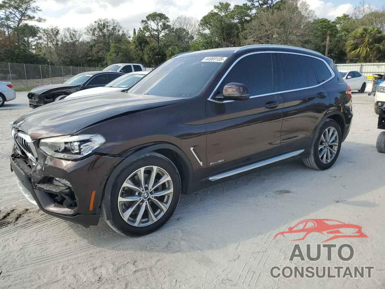 BMW X3 2018 - 5UXTR9C50JLD63642
