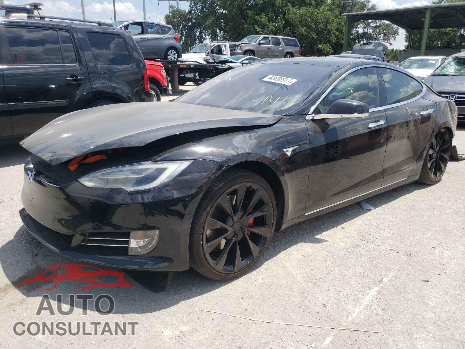 TESLA MODEL S 2018 - 5YJSA1E27JF243524