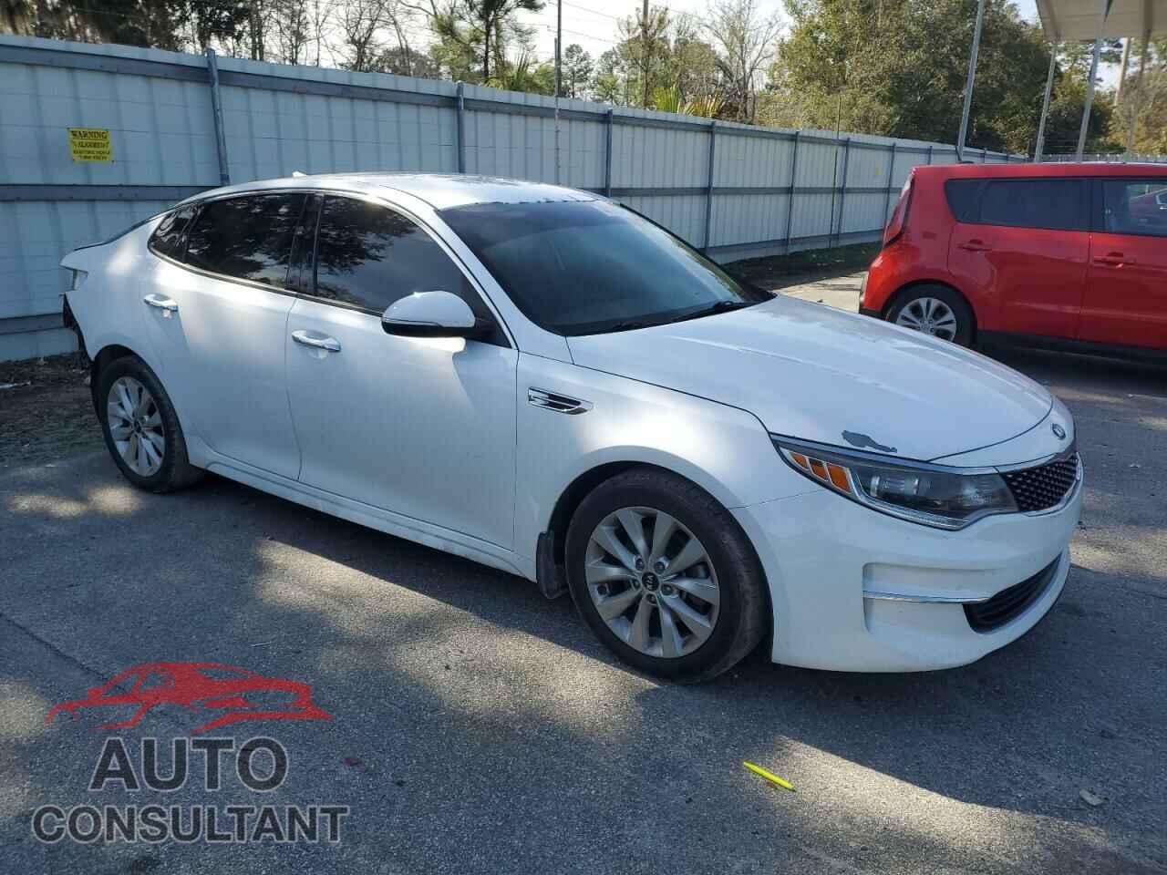 KIA OPTIMA 2018 - 5XXGU4L35JG227393