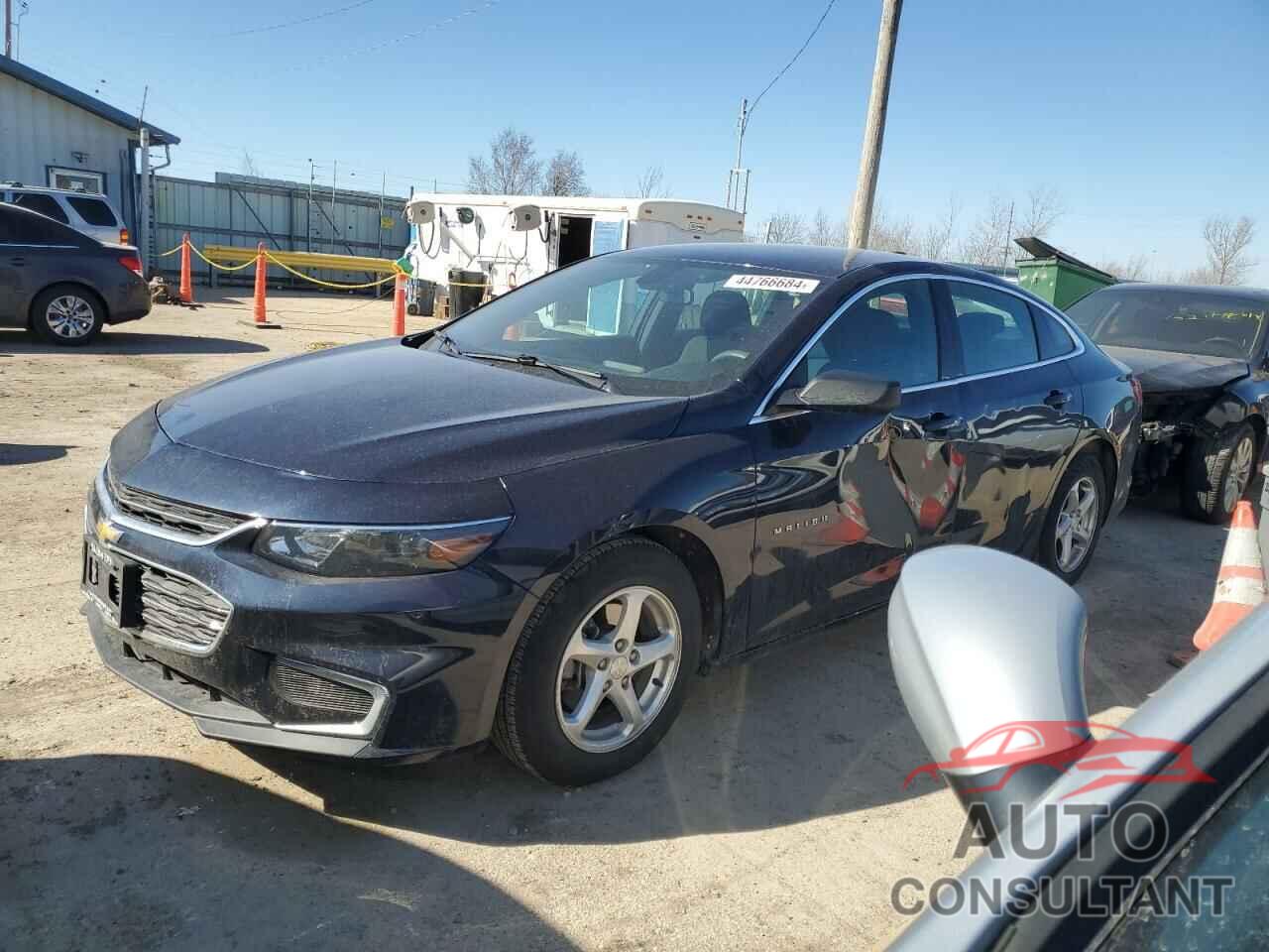 CHEVROLET MALIBU 2017 - 1G1ZB5STXHF235092