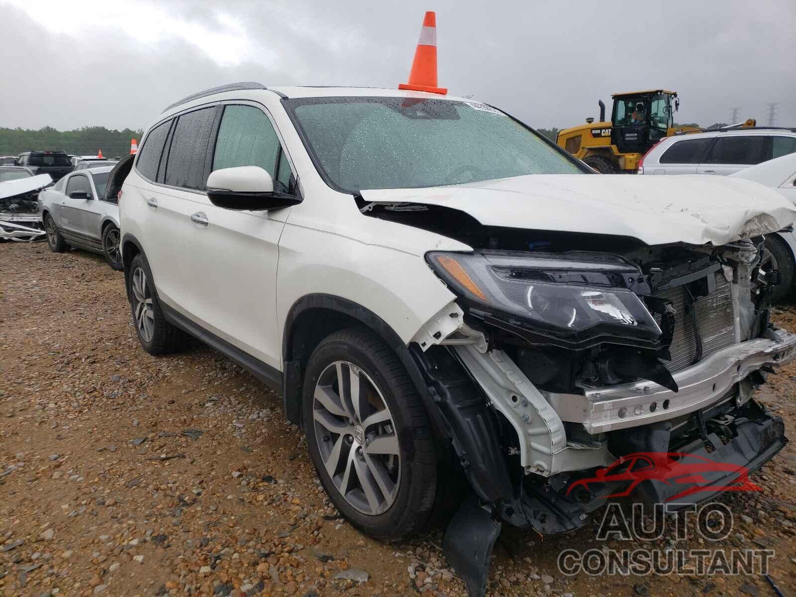 HONDA PILOT 2017 - 5FNYF6H08HB045497