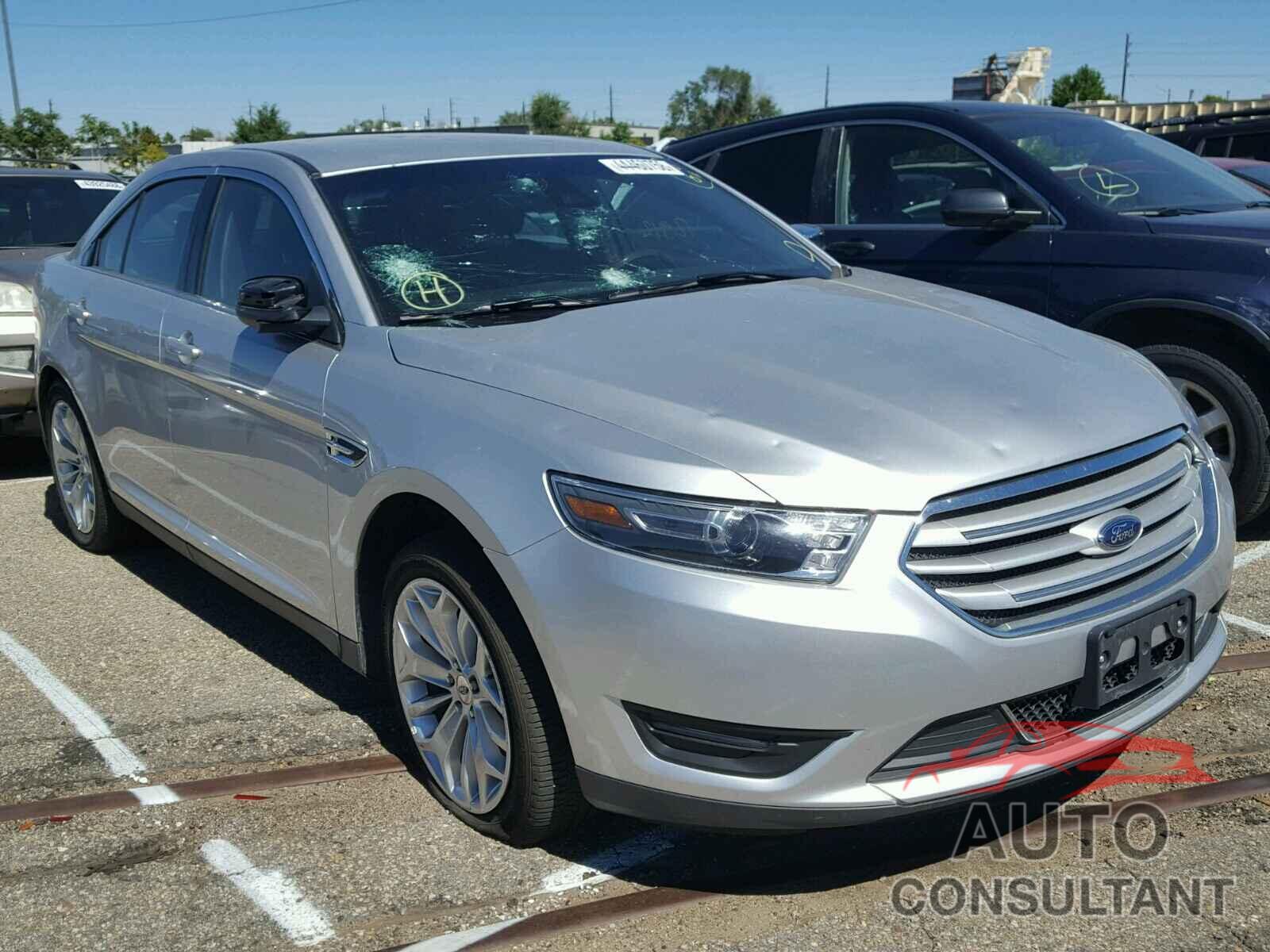 FORD TAURUS 2018 - 1FAHP2F86JG102151