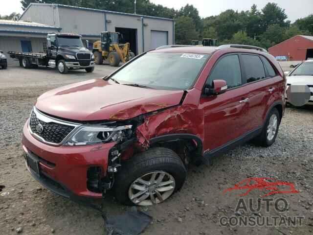 KIA SORENTO 2015 - 5XYKTCA67FG639466