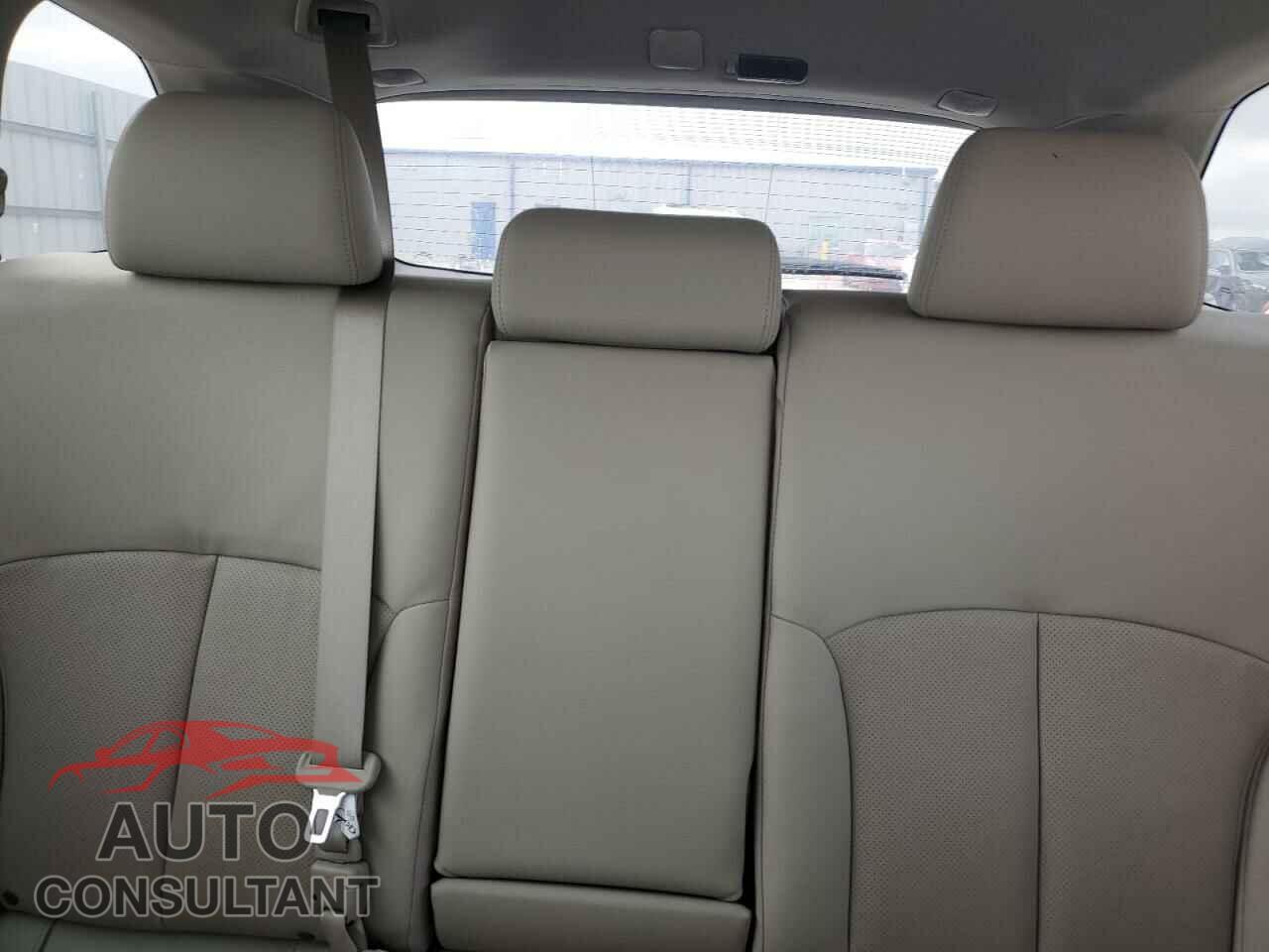 SUBARU OUTBACK 2014 - 4S4BRBLC8E3208841