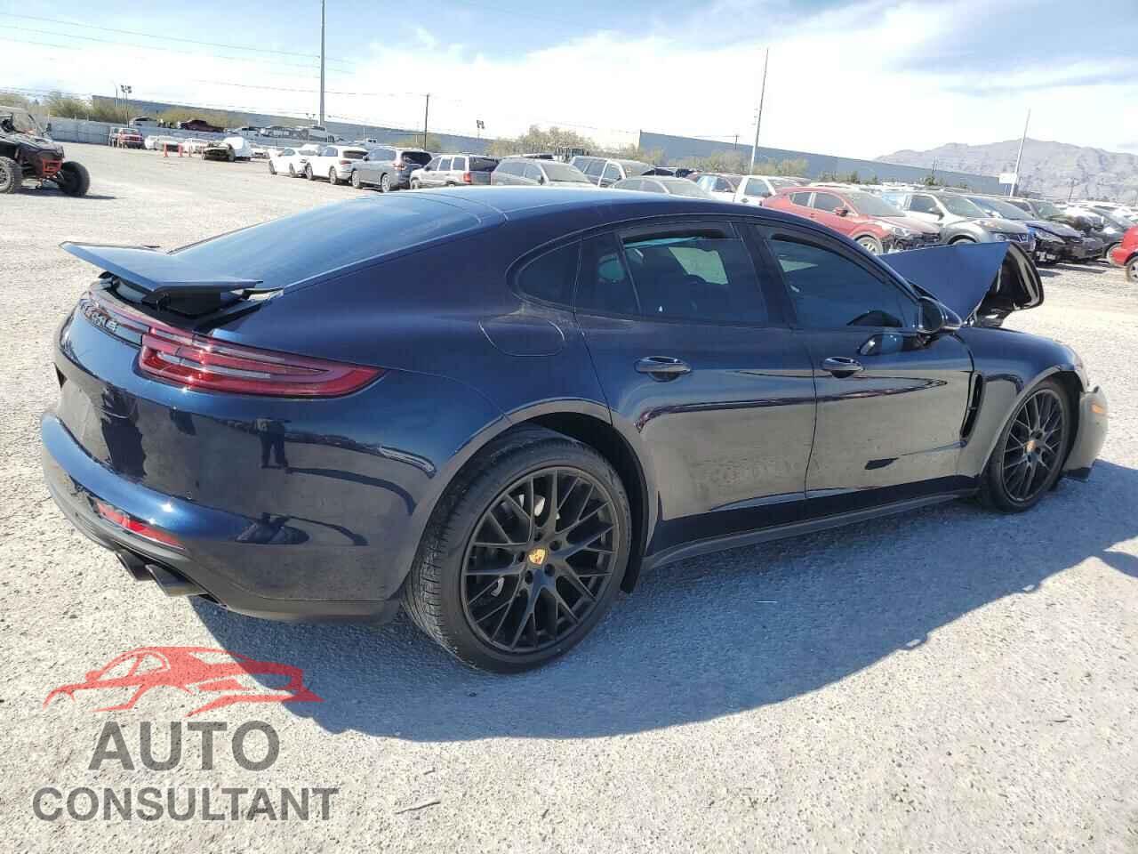 PORSCHE PANAMERA 2017 - WP0AA2A71HL100711