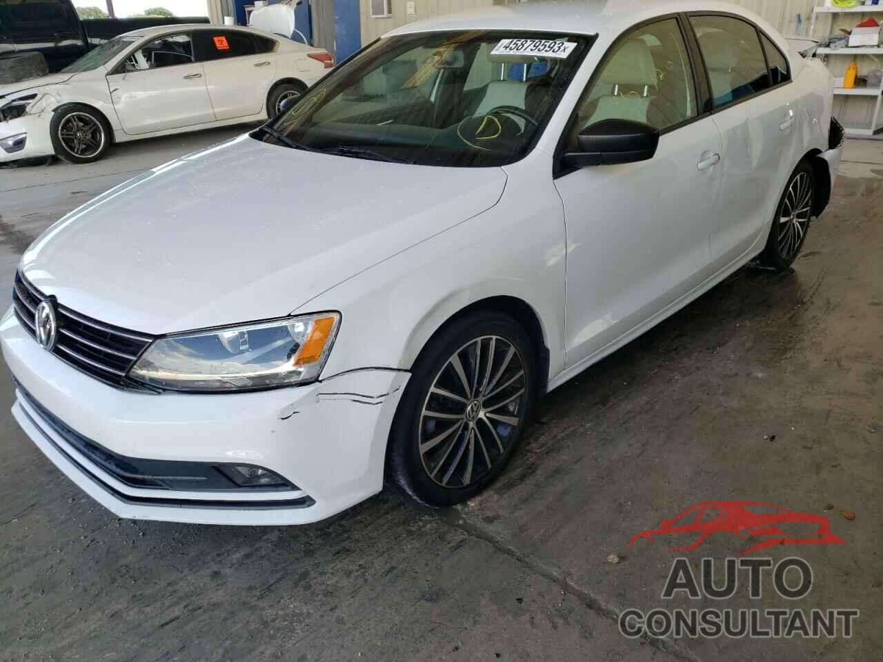VOLKSWAGEN JETTA 2015 - 3VWD17AJ7FM224707