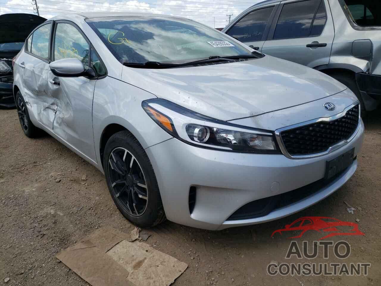 KIA FORTE 2018 - 3KPFL4A77JE193115