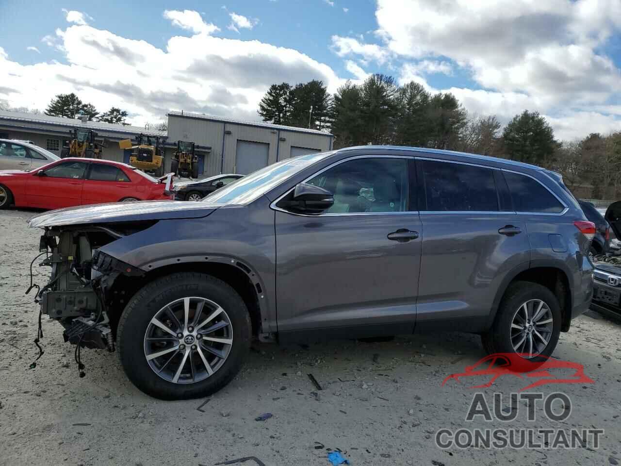 TOYOTA HIGHLANDER 2019 - 5TDJZRFH7KS625443