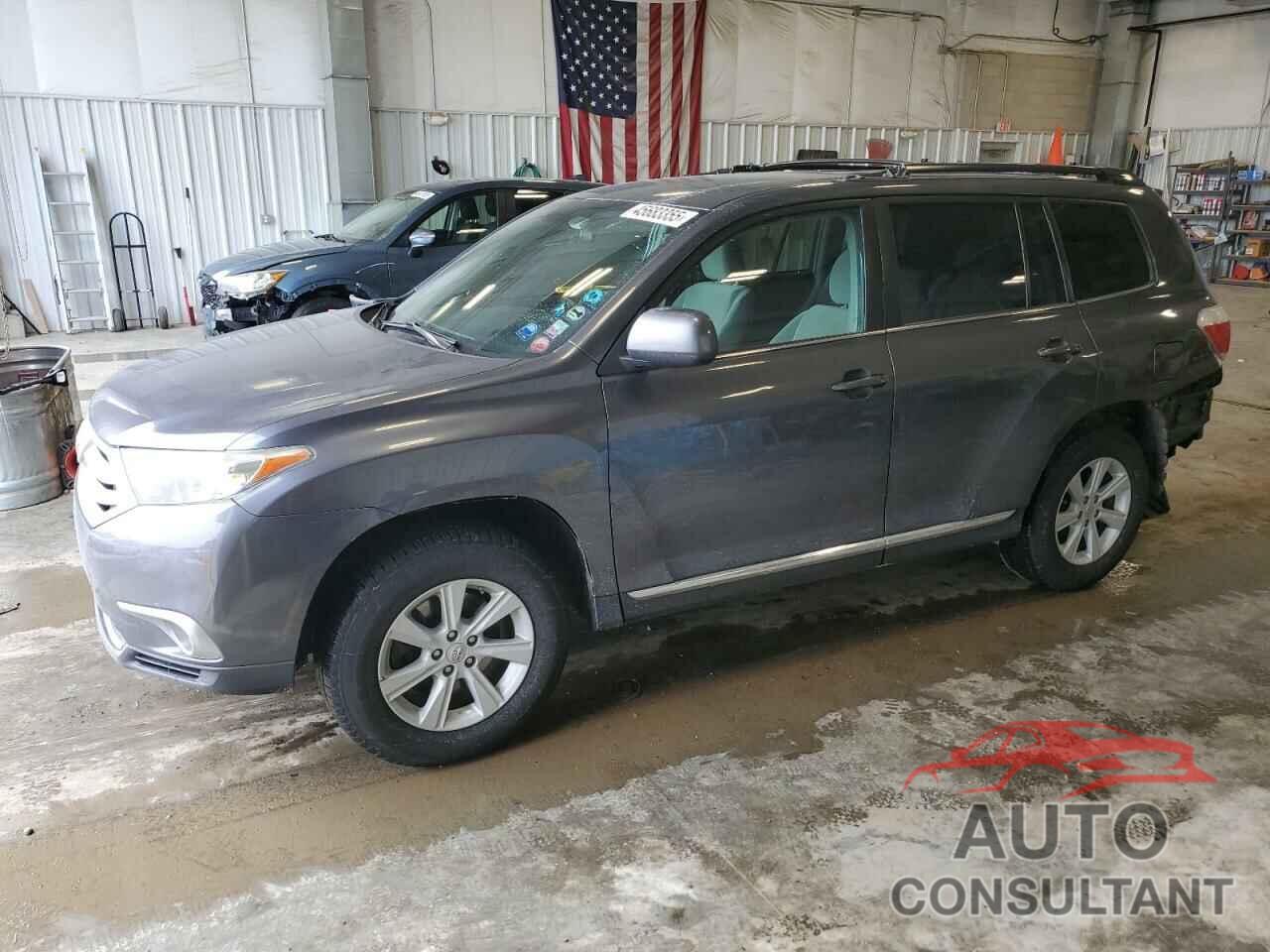 TOYOTA HIGHLANDER 2013 - 5TDBK3EH2DS256937