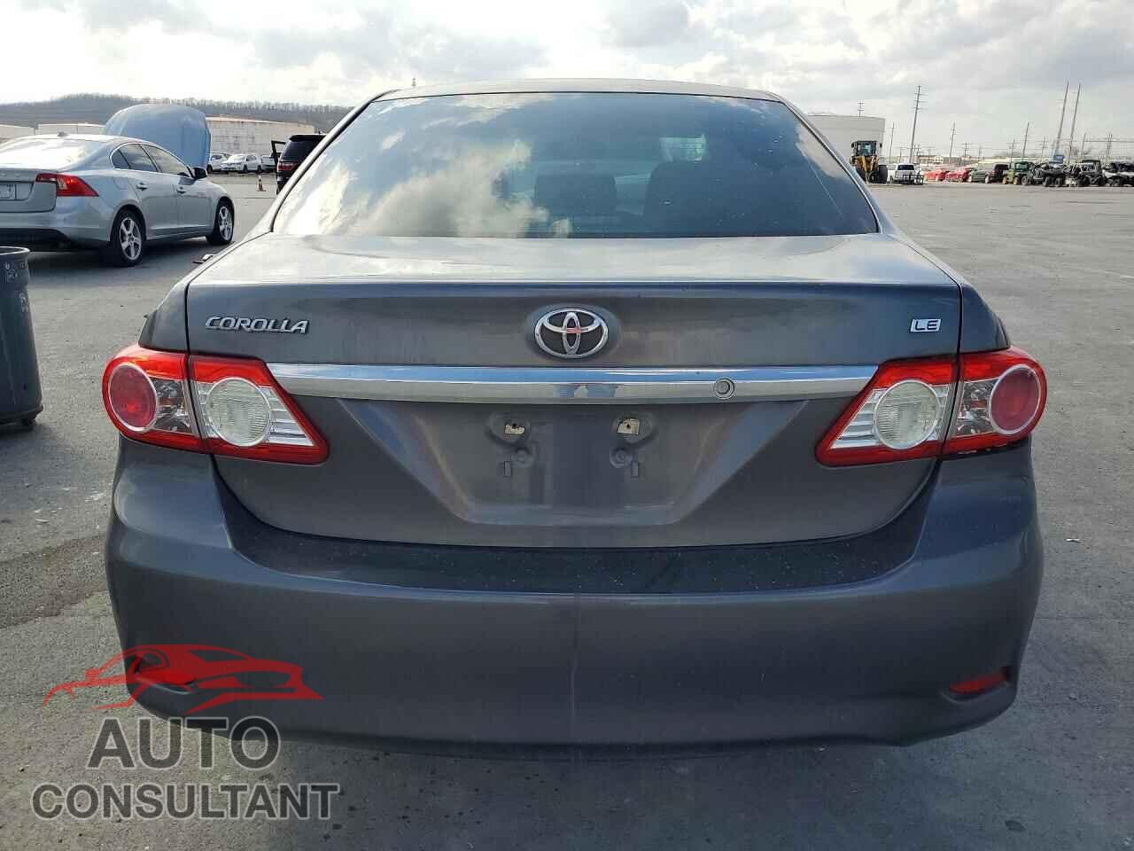 TOYOTA COROLLA 2013 - 5YFBU4EE5DP145927