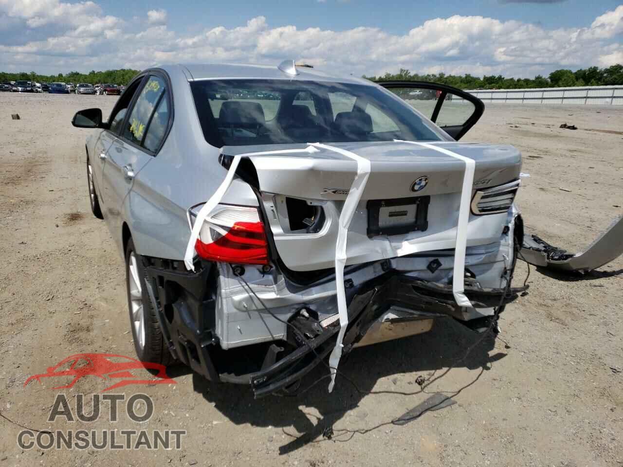 BMW 3 SERIES 2017 - WBA8E5G37HNU45204