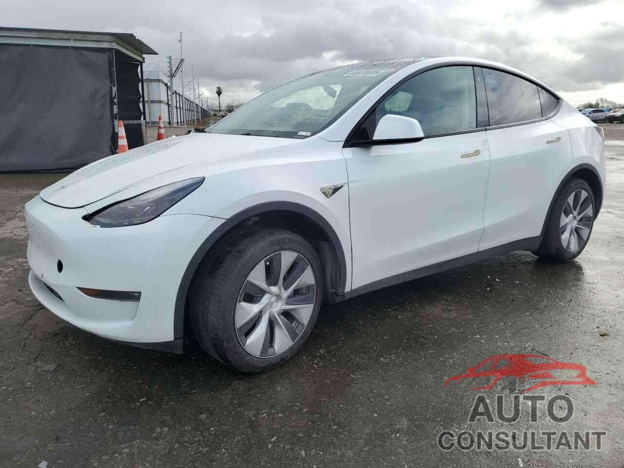 TESLA MODEL Y 2023 - 7SAYGAEE5PF743079